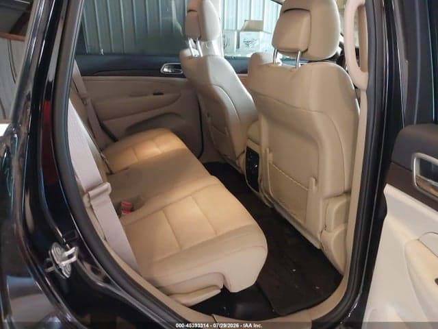 2018 JEEP GRAND CHEROKEE LAREDO E 4X4 8