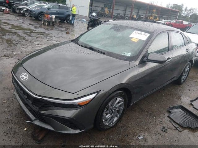 2024 HYUNDAI ELANTRA SEL 2
