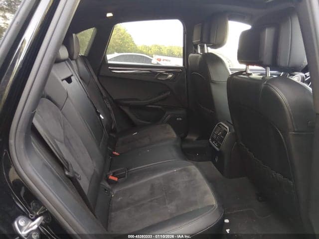 2019 PORSCHE MACAN 8
