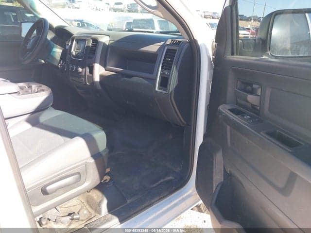 2018 RAM 1500 TRADESMAN 4X2 6'4 BOX 5