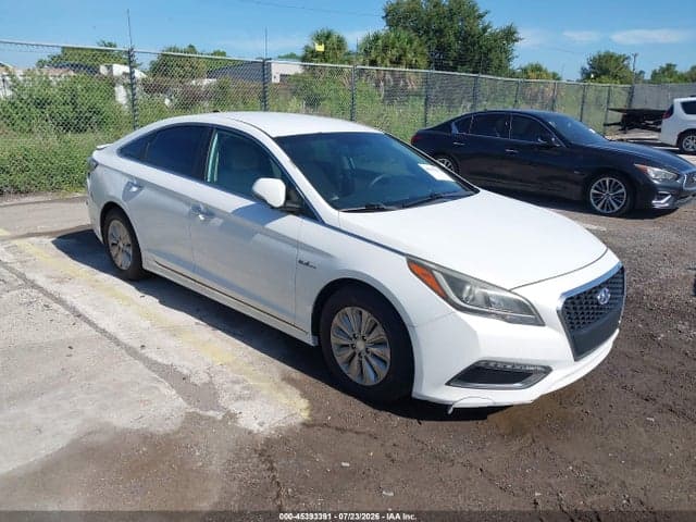 2017 HYUNDAI SONATA HYBRID SE