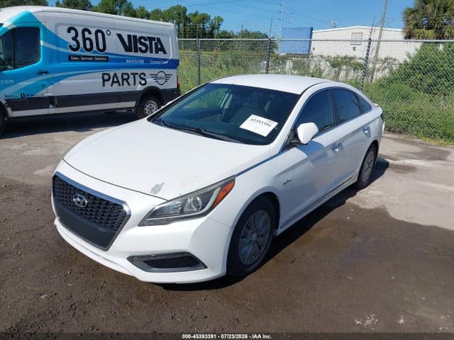 2017 HYUNDAI SONATA HYBRID SE 2