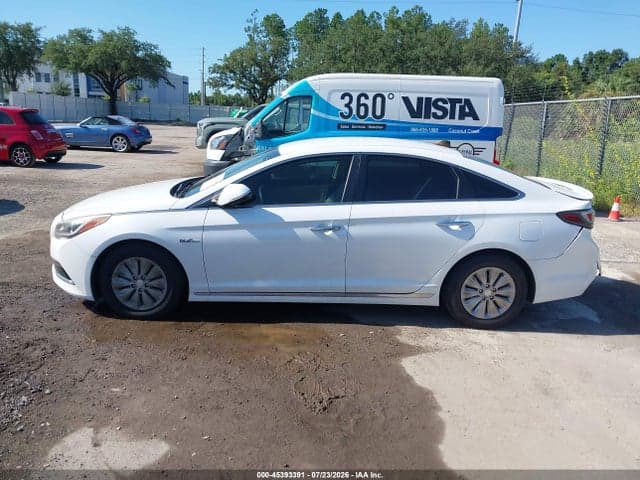 2017 HYUNDAI SONATA HYBRID SE 14