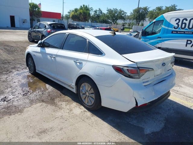 2017 HYUNDAI SONATA HYBRID SE 3