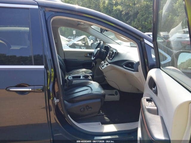 2018 CHRYSLER PACIFICA TOURING L PLUS 6