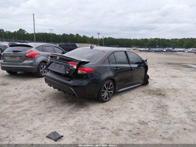 2020 TOYOTA COROLLA SE 4