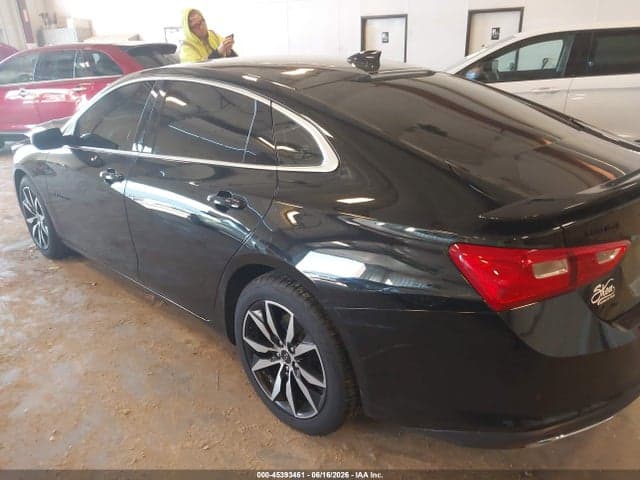 2022 CHEVROLET MALIBU FWD RS 3