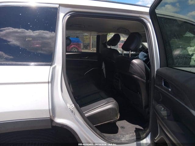 2022 JEEP GRAND CHEROKEE LIMITED 4X4 8