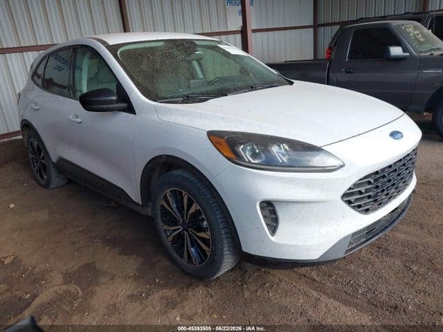 2021 FORD ESCAPE SE 1