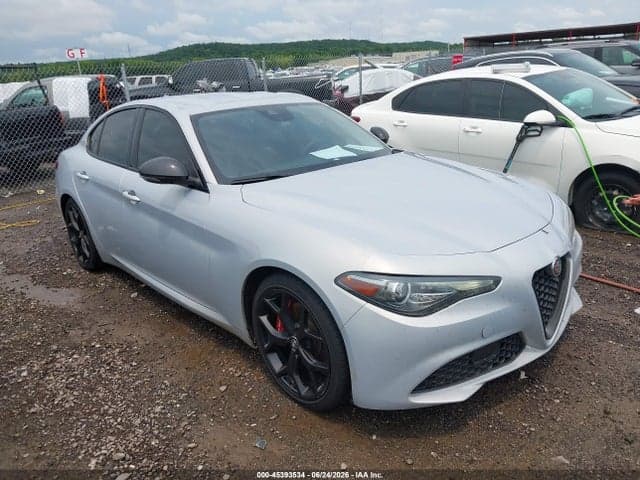 2020 ALFA ROMEO GIULIA RWD