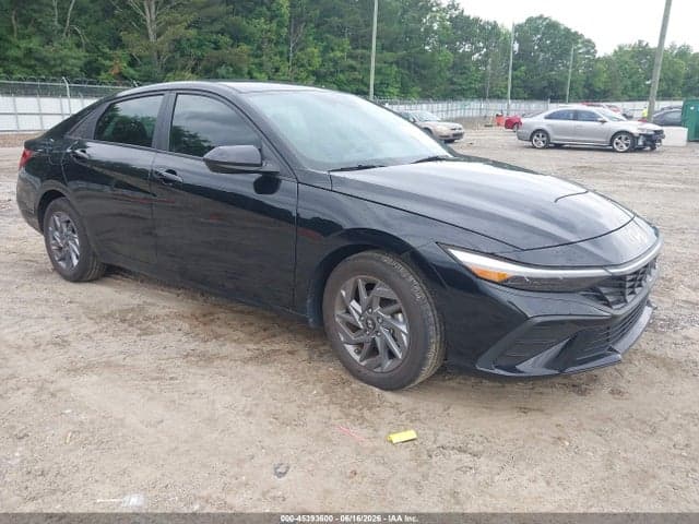2024 HYUNDAI ELANTRA SEL 1