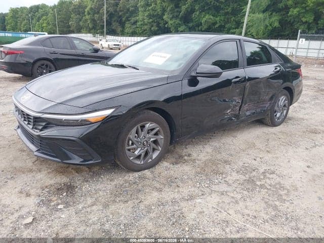 2024 HYUNDAI ELANTRA SEL 2