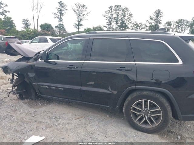 2020 JEEP GRAND CHEROKEE LAREDO E 4X2 14