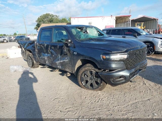 2026 RAM 1500 EXPRESS 4X4 5'7 BOX 1