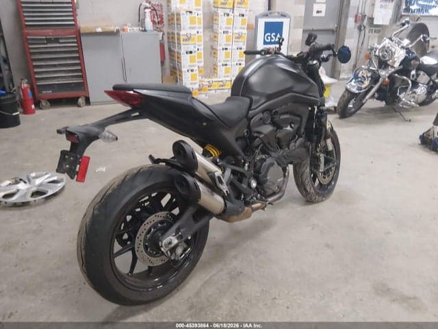 2023 DUCATI MONSTER 4