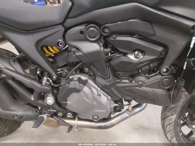 2023 DUCATI MONSTER 8