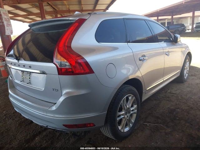 2015 VOLVO XC60 T5 4