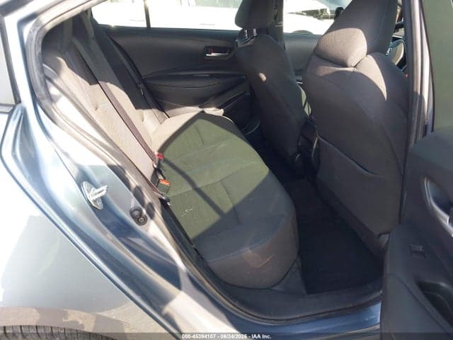 2020 TOYOTA COROLLA SE 8