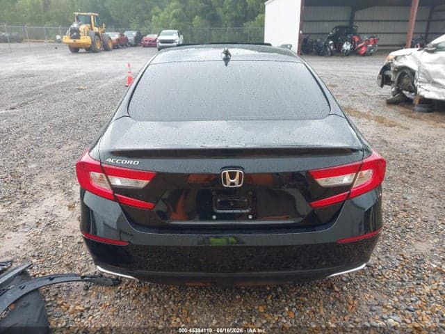 2018 HONDA ACCORD EX 17