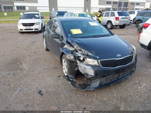 2017 KIA FORTE LX 1