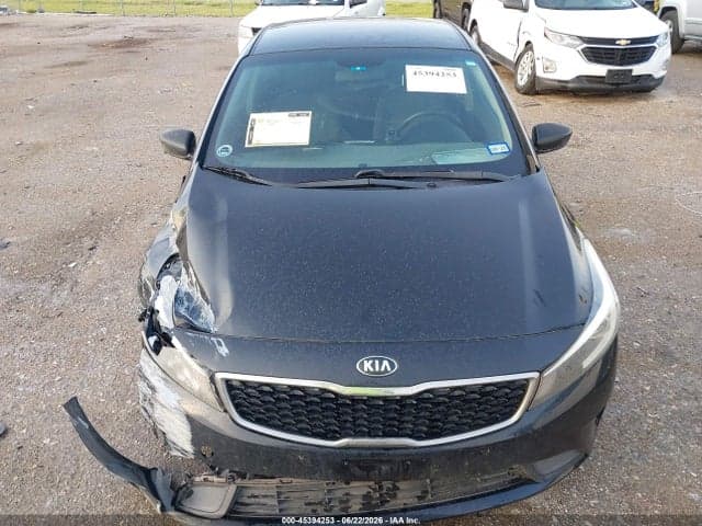 2017 KIA FORTE LX 12