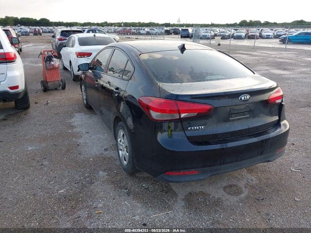 2017 KIA FORTE LX 3