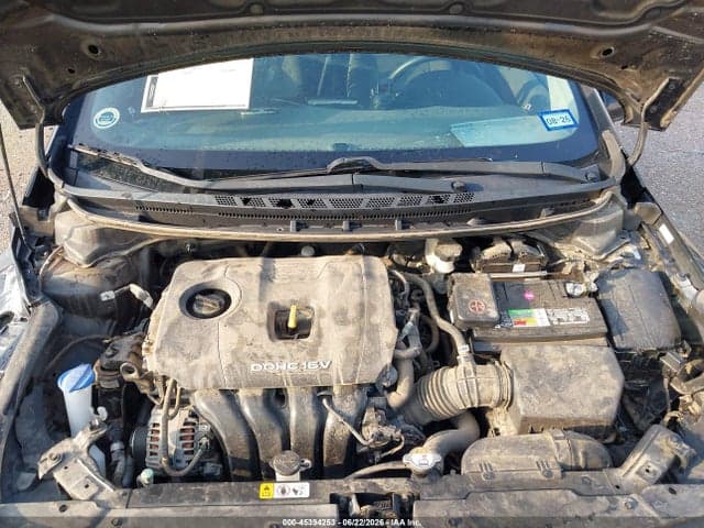 2017 KIA FORTE LX 10