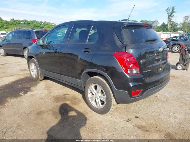 2022 CHEVROLET TRAX AWD LS 3