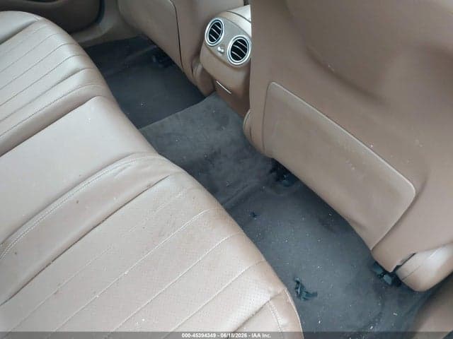2017 MERCEDES-BENZ E 300 4MATIC 8