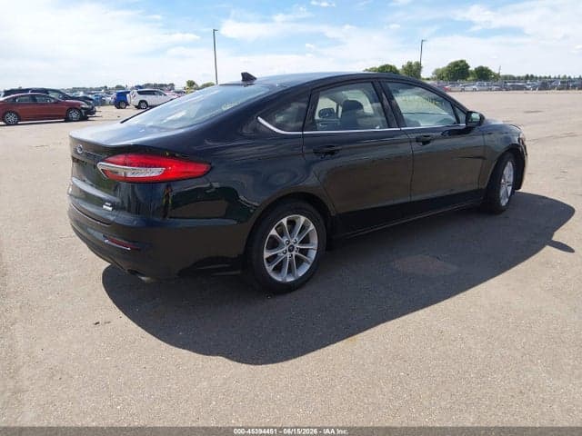 2020 FORD FUSION SE 4