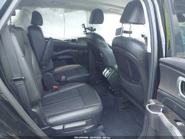 2022 KIA SORENTO SX 8