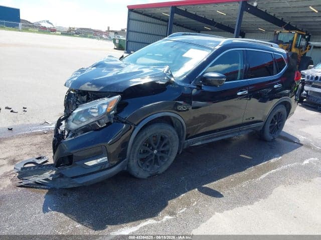 2018 NISSAN ROGUE SV 2