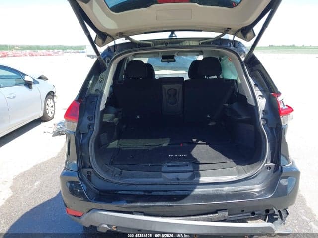 2018 NISSAN ROGUE SV 17