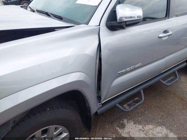 2017 TOYOTA TACOMA SR5 V6 17