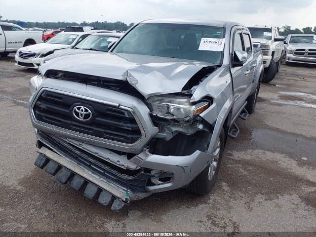 2017 TOYOTA TACOMA SR5 V6 6