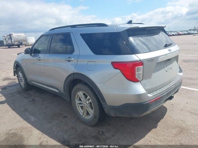 2021 FORD EXPLORER XLT 3