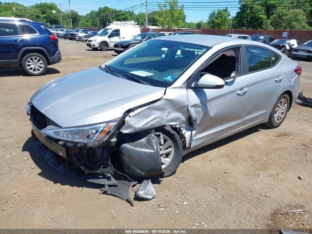 2020 HYUNDAI ELANTRA SE 2