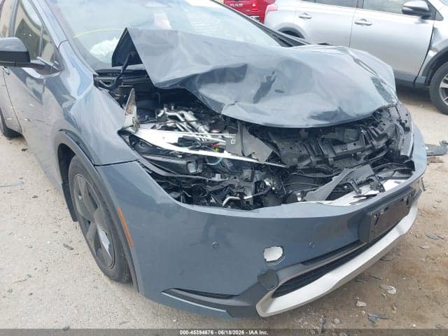 2024 TOYOTA PRIUS PRIME SE 6