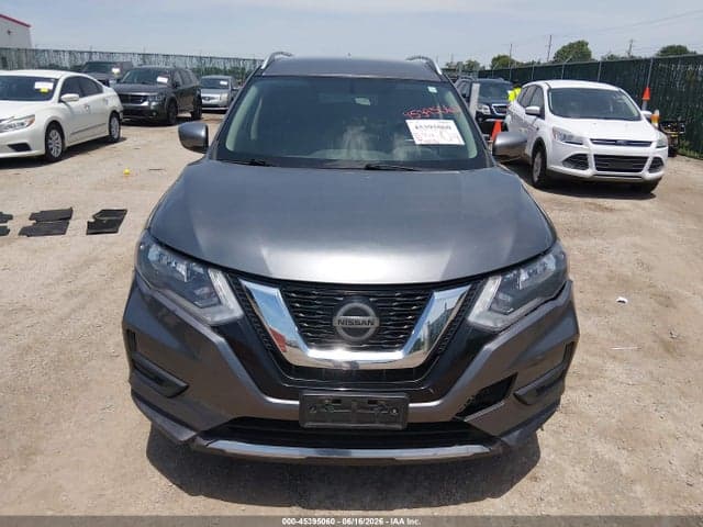 2018 NISSAN ROGUE SV 11
