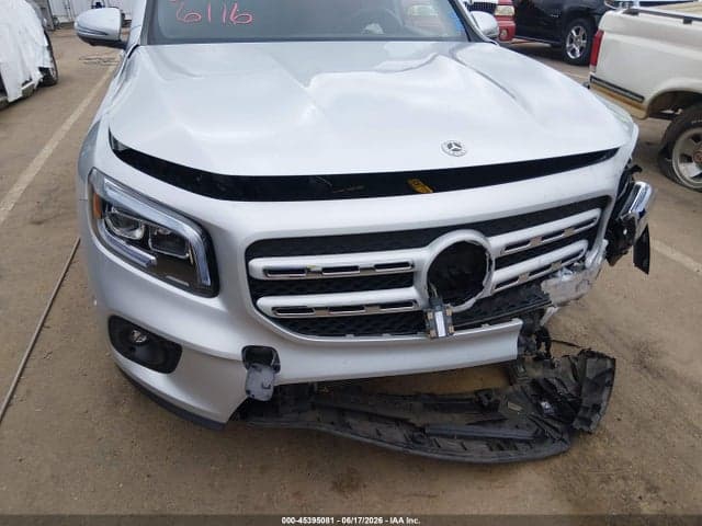 2022 MERCEDES-BENZ GLB 250 18