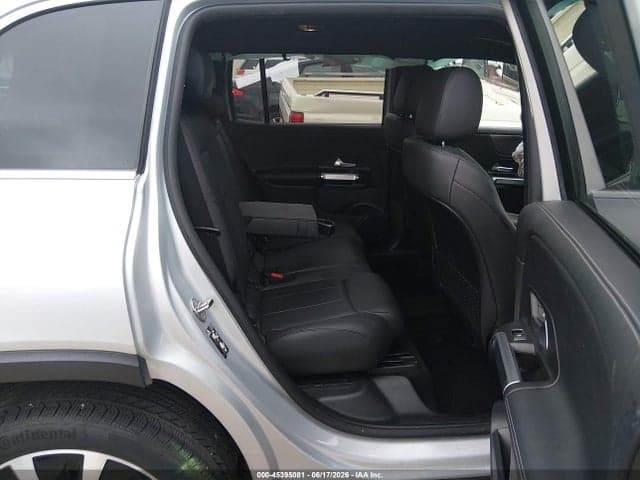 2022 MERCEDES-BENZ GLB 250 8