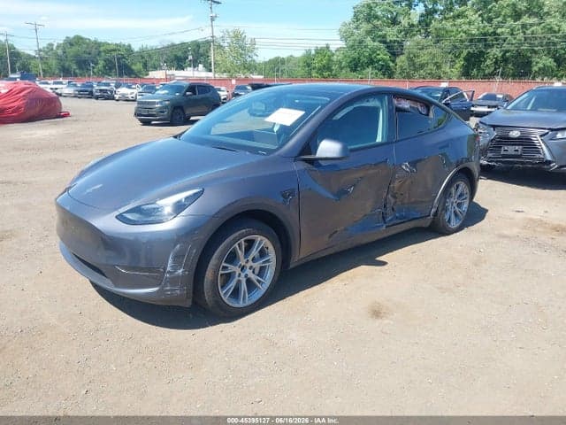 2023 TESLA MODEL Y RWD 2