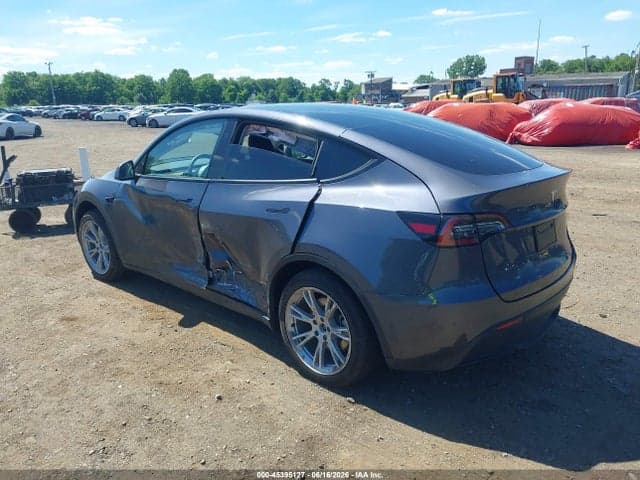2023 TESLA MODEL Y RWD 6