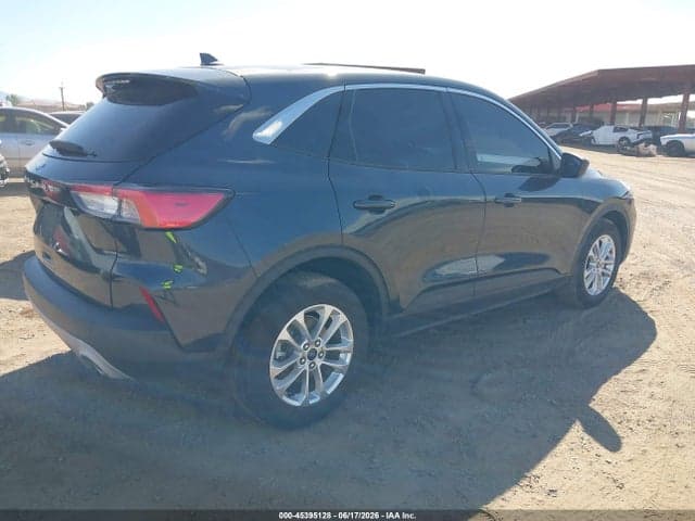 2022 FORD ESCAPE SE 4