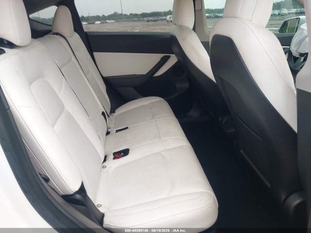 2021 TESLA MODEL Y LONG RANGE DUAL MOTOR ALL-WHEEL DRIVE 8