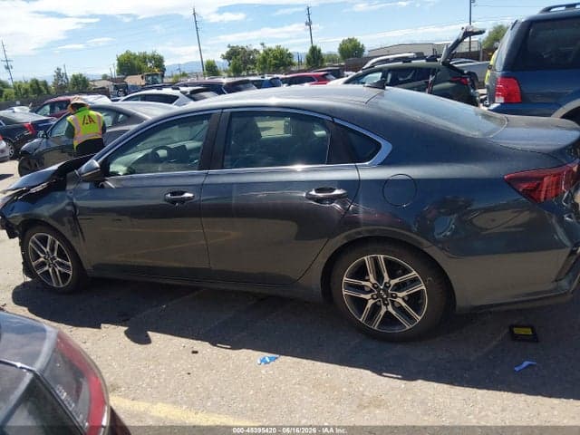 2019 KIA FORTE EX 15