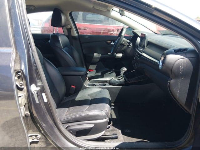 2019 KIA FORTE EX 5