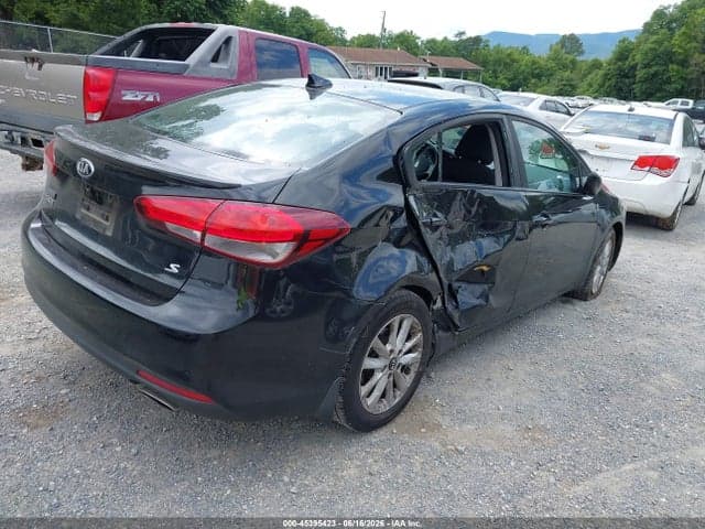 2017 KIA FORTE S 4