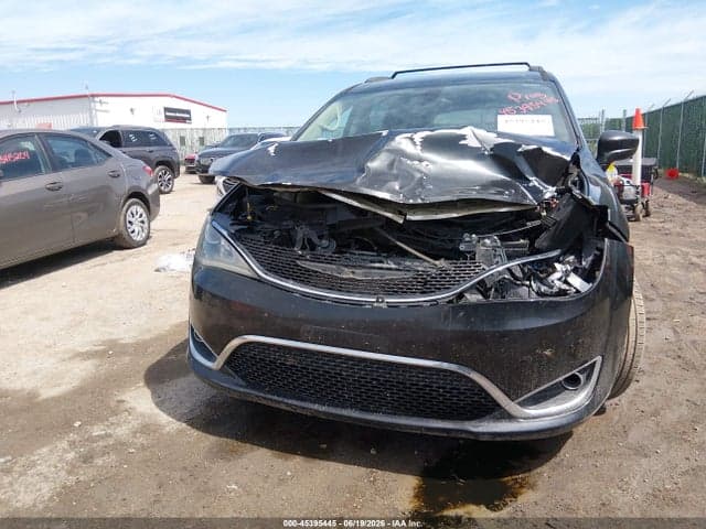2017 CHRYSLER PACIFICA TOURING-L 12