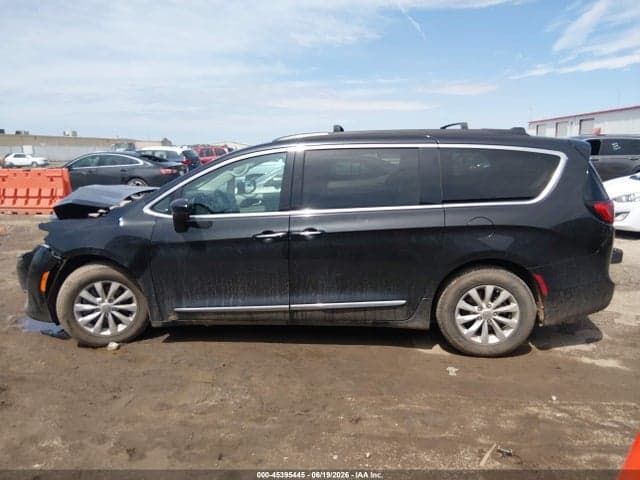 2017 CHRYSLER PACIFICA TOURING-L 14